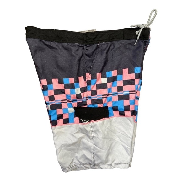 Ocean Current Mens Black Pink Checkered Board Shorts Swim Trunks Size 34 NEW - Picture 3 of 12